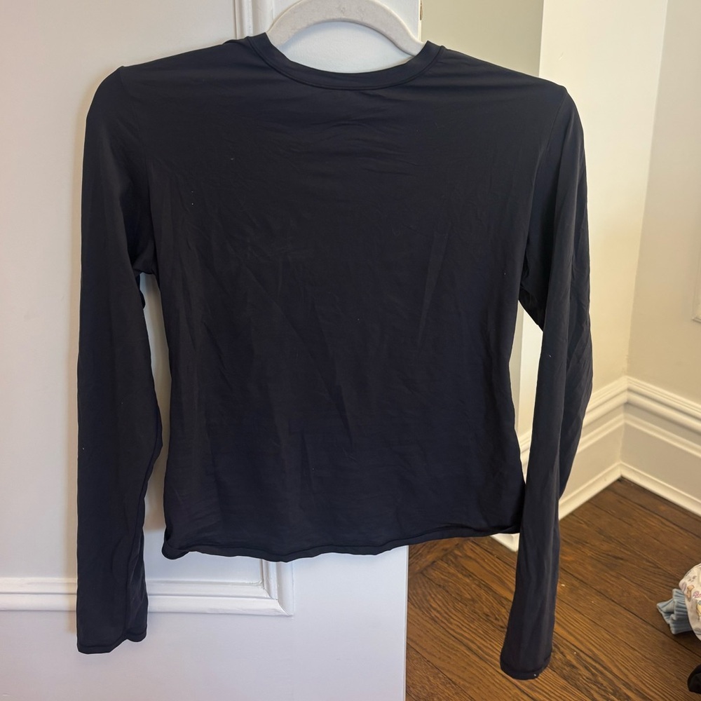 SKIMS Fits Everybody Black Long Sleeve Crewneck Top